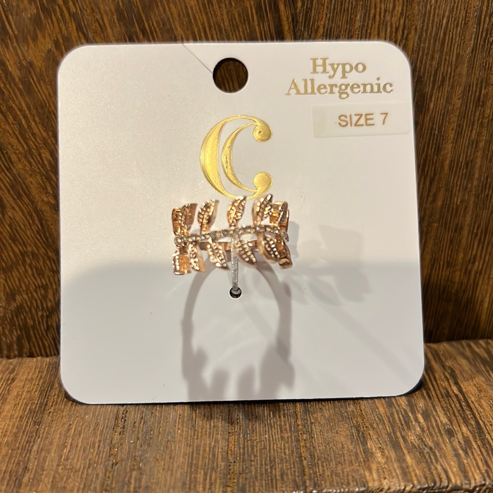 3/$15 Charming Charlie Hypo-Allergenic Ring Size 7 - New - Lot 687